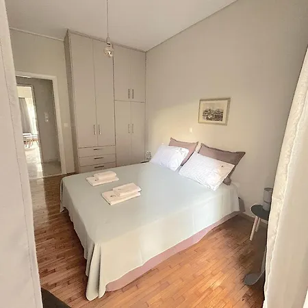 Evrou 21A Metropolitan Suite Athen Exterior foto